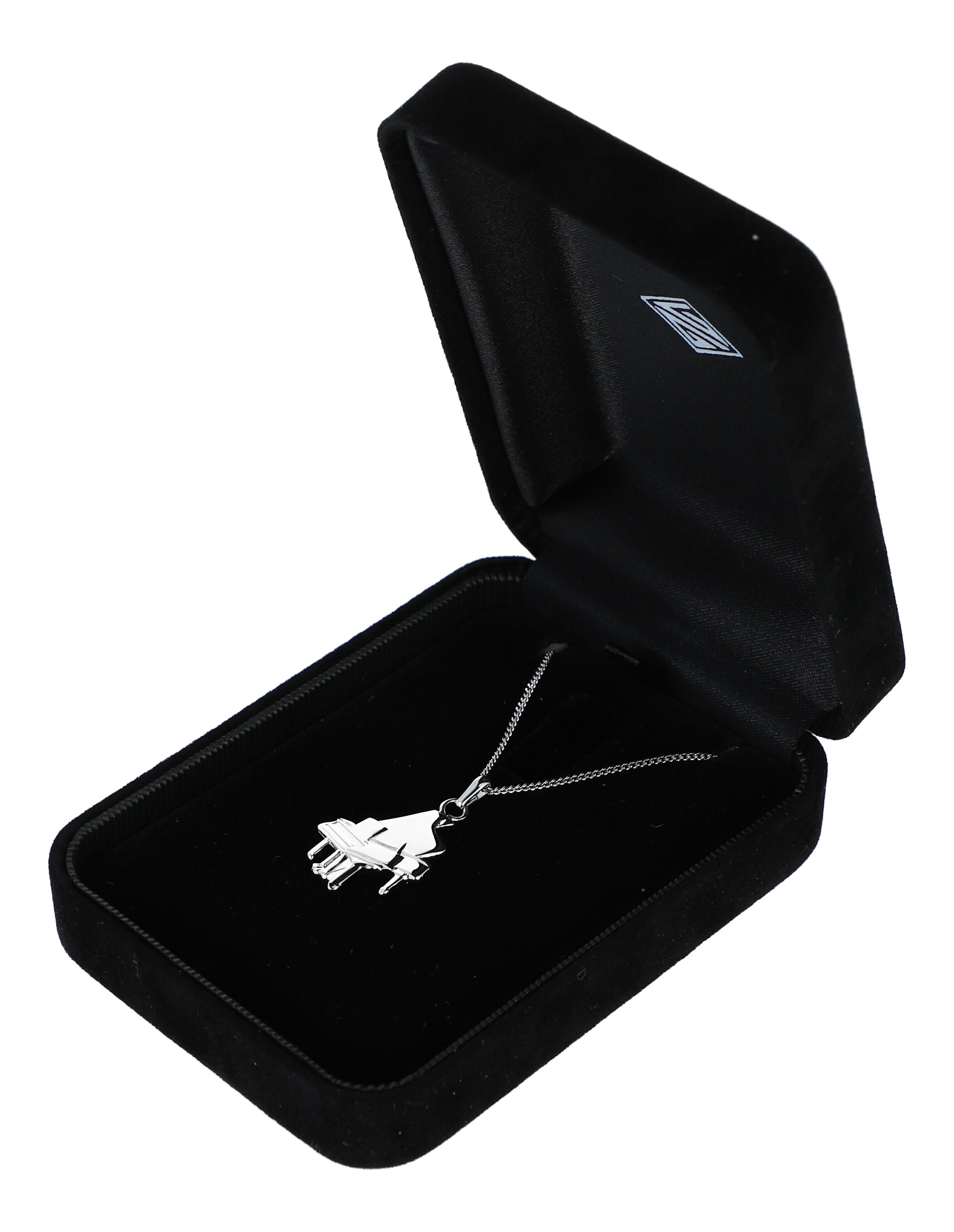 Anhänger mit Kette, echt Silber Anhänger mit Kette, echt Silber