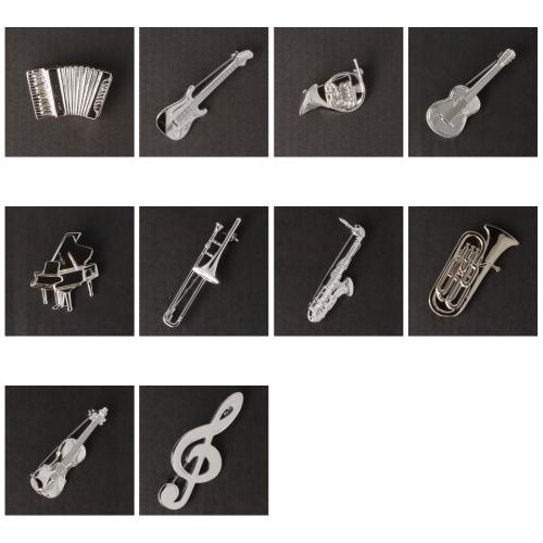 Instrumenten-Brosche, verschiedene Ausfhrungen, versilbert